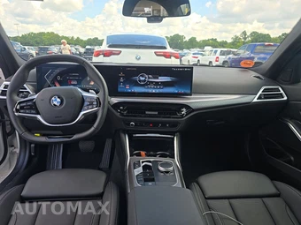 2026 BMW 3 Series Sedan 330i xDrive NA - miniatura 17