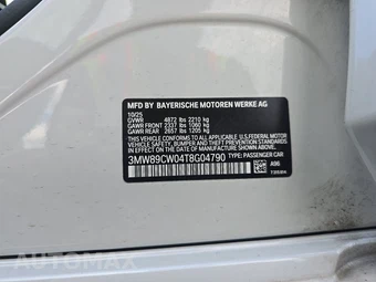 2026 BMW 3 Series Sedan 330i xDrive NA - miniatura 21