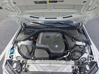 2026 BMW 3 Series Sedan 330i xDrive NA - miniatura 22