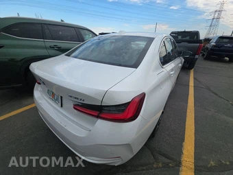 2026 BMW 3 Series Sedan 330i xDrive NA - miniatura 4