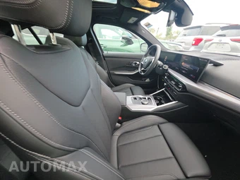 2026 BMW 3 Series Sedan 330i xDrive NA - miniatura 8