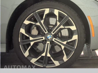 2026 BMW 3 Series Sedan 330i xDrive NA - miniatura 10
