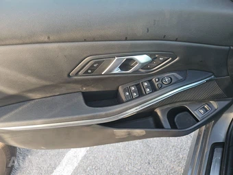2026 BMW 3 Series Sedan 330i xDrive NA - miniatura 15