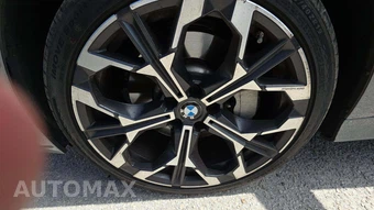 2026 BMW 3 Series Sedan 330i xDrive NA - miniatura 25