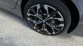 2026 BMW 3 Series Sedan 330i xDrive NA - miniatura 26