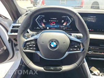 2026 BMW 3 Series Sedan 330i xDrive NA - miniatura 10