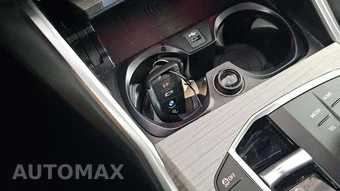 2026 BMW 3 Series Sedan 330i xDrive NA - miniatura 19