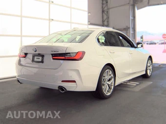 2026 BMW 3 Series Sedan 330i xDrive NA - miniatura 4