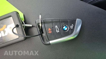 2026 BMW 3 Series Sedan 330i xDrive NA - miniatura 18