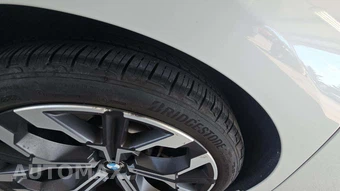 2026 BMW 3 Series Sedan 330i xDrive NA - miniatura 21