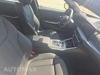 2026 BMW 3 Series Sedan 330i xDrive NA - miniatura 8
