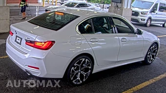 2026 BMW 3 Series Sedan 330i xDrive NA - miniatura 4