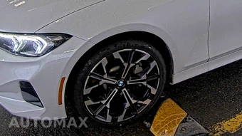 2026 BMW 3 Series Sedan 330i xDrive NA - miniatura 7