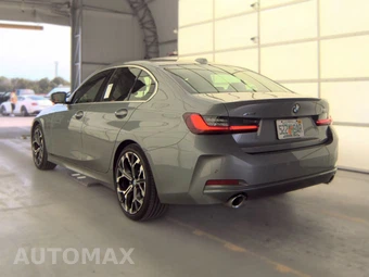 2026 BMW 3 Series Sedan 330i xDrive NA - miniatura 8