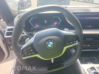 2026 BMW 3 Series Sedan 330i xDrive NA - miniatura 10