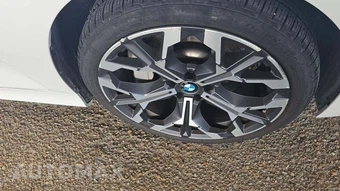 2026 BMW 3 Series Sedan 330i xDrive NA - miniatura 23