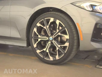2026 BMW 3 Series Sedan 330i xDrive NA - miniatura 10