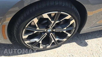 2026 BMW 3 Series Sedan 330i xDrive NA - miniatura 28