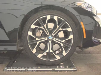 2026 BMW 3 Series Sedan 330i xDrive NA - miniatura 10