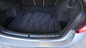 2026 BMW 3 Series Sedan 330i xDrive NA - miniatura 24