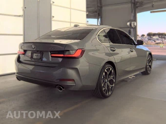 2026 BMW 3 Series Sedan 330i xDrive NA - miniatura 4