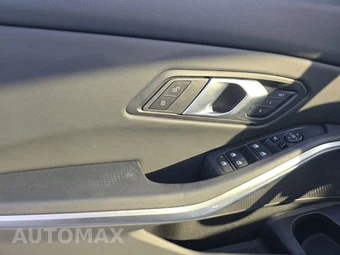 2026 BMW 3 Series Sedan 330i xDrive NA - miniatura 15