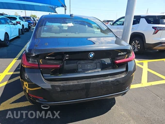 2026 BMW 3 Series Sedan 330i xDrive NA - miniatura 5