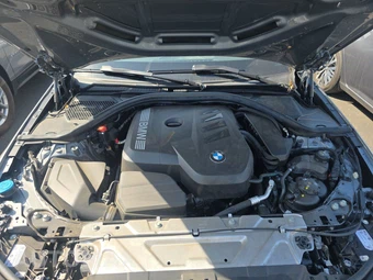 2026 BMW 3 Series Sedan 330i xDrive NA - miniatura 16