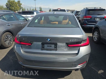 2026 BMW 3 Series Sedan 330i xDrive NA - miniatura 5