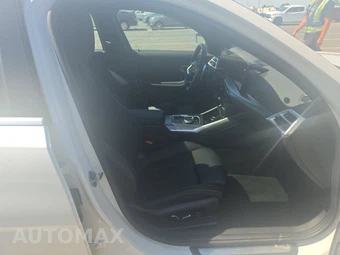 2026 BMW 3 Series Sedan 330i xDrive NA - miniatura 14