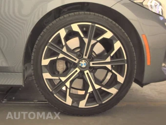 2026 BMW 3 Series Sedan 330i xDrive NA - miniatura 10