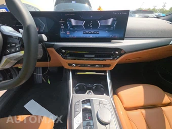2026 BMW 3 Series Sedan 330i xDrive NA - miniatura 17
