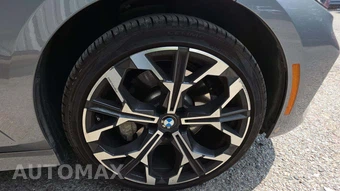 2026 BMW 3 Series Sedan 330i xDrive NA - miniatura 35