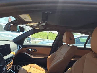 2026 BMW 3 Series Sedan 330i xDrive NA - miniatura 20