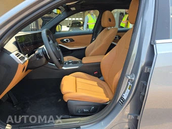 2026 BMW 3 Series Sedan 330i xDrive NA - miniatura 13
