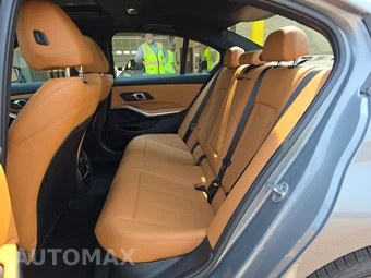 2026 BMW 3 Series Sedan 330i xDrive NA - miniatura 19