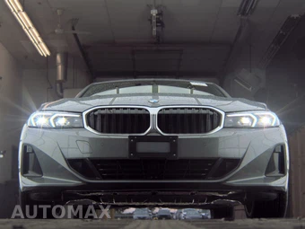 2026 BMW 3 Series Sedan 330i xDrive NA - miniatura 3