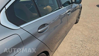 2026 BMW 3 Series Sedan 330i xDrive NA - miniatura 31