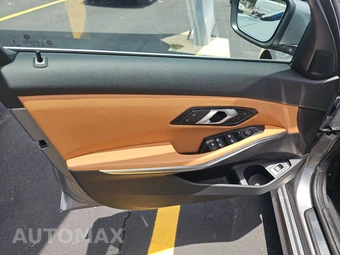 2026 BMW 3 Series Sedan 330i xDrive NA - miniatura 9