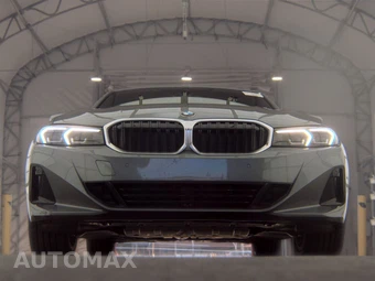 2026 BMW 3 Series Sedan 330i xDrive NA - miniatura 3