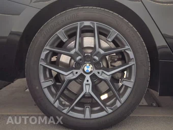 2026 BMW 3 Series Sedan 330i xDrive NA - miniatura 11