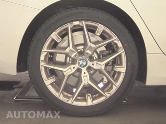 2026 BMW 3 Series Sedan 330i xDrive NA - miniatura 11