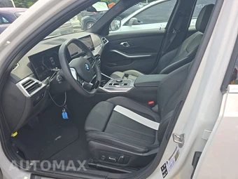 2026 BMW 3 Series Sedan 330i xDrive NA - miniatura 13