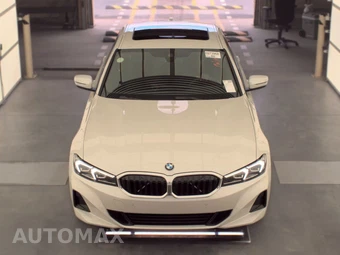 2026 BMW 3 Series Sedan 330i xDrive NA - miniatura 2