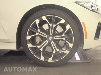 2026 BMW 3 Series Sedan 330i xDrive NA - miniatura 10