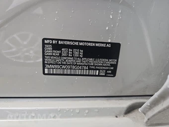 2026 BMW 3 Series Sedan 330i xDrive NA - miniatura 21