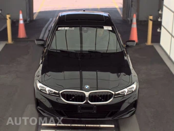 2026 BMW 3 Series Sedan 330i xDrive NA - miniatura 2