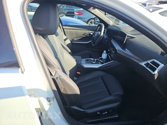 2026 BMW 3 Series Sedan 330i xDrive NA - miniatura 14
