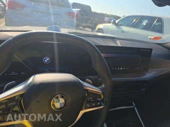 2026 BMW 3 Series Sedan 330i xDrive NA - miniatura 11
