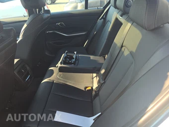 2026 BMW 3 Series Sedan 330i xDrive NA - miniatura 13